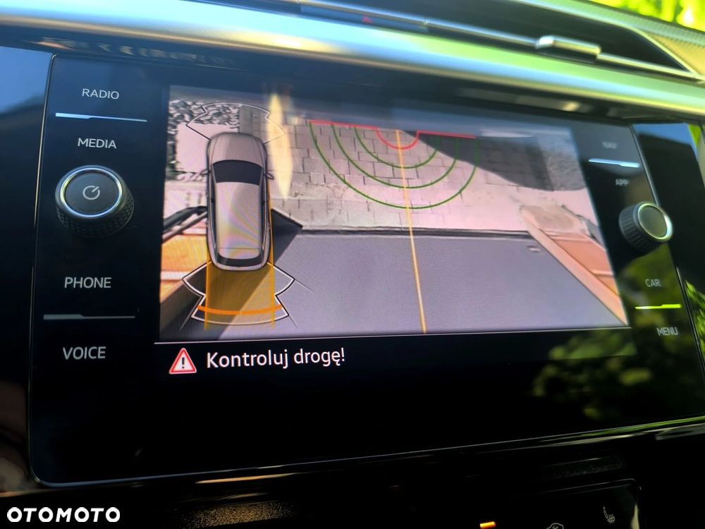 Volkswagen Arteon 2.0 TDI R-Line DSG - 18