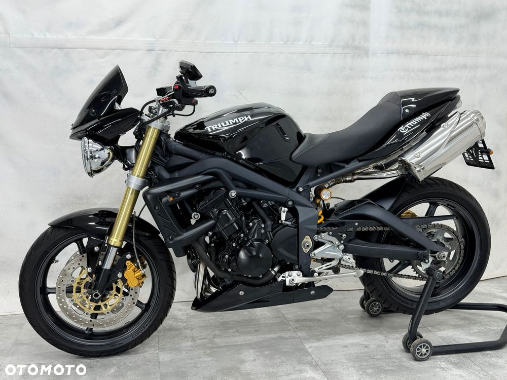 Triumph Street Triple - 2