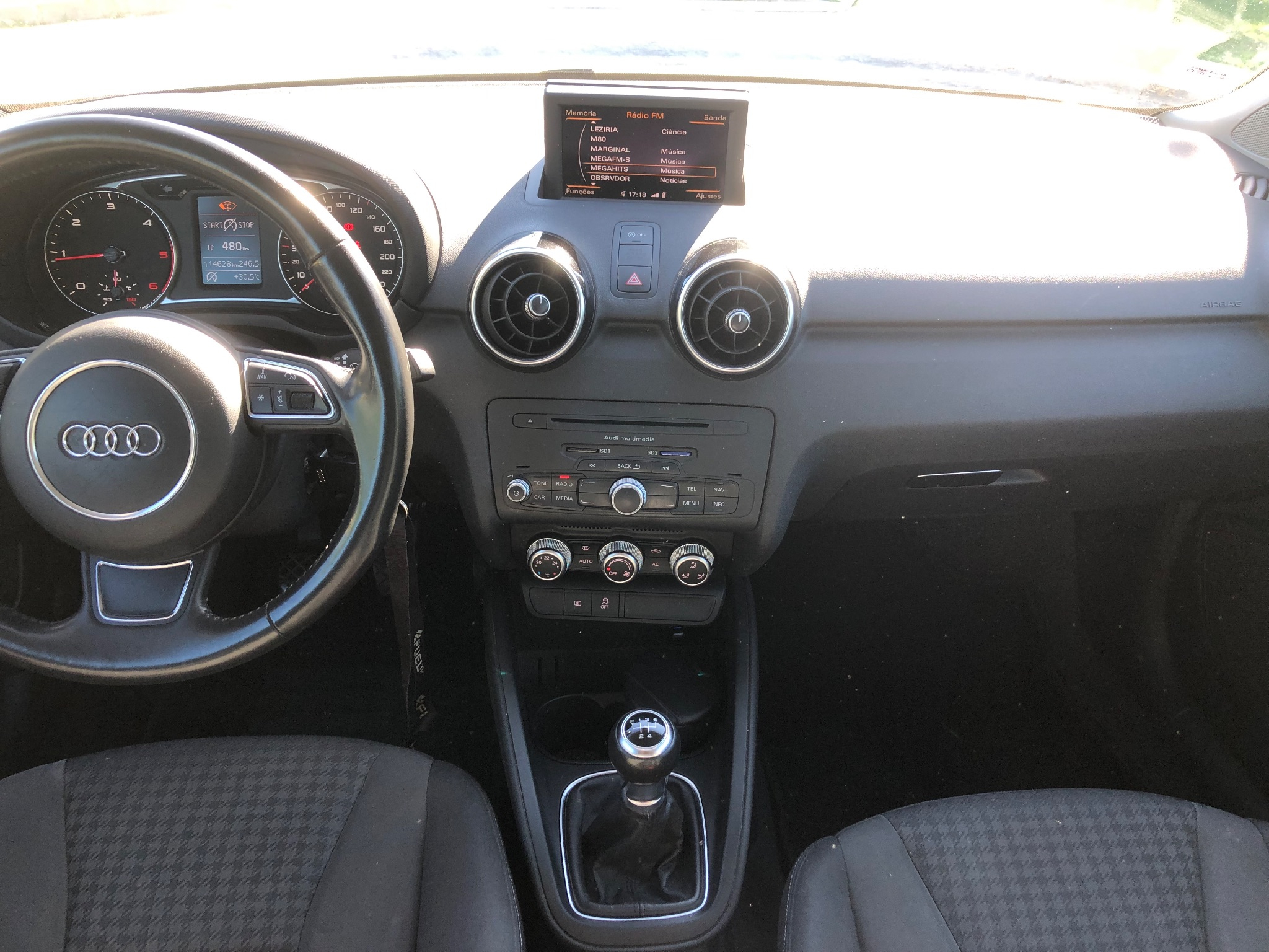 Audi A1 1.6 TDi Sport 99g - 11