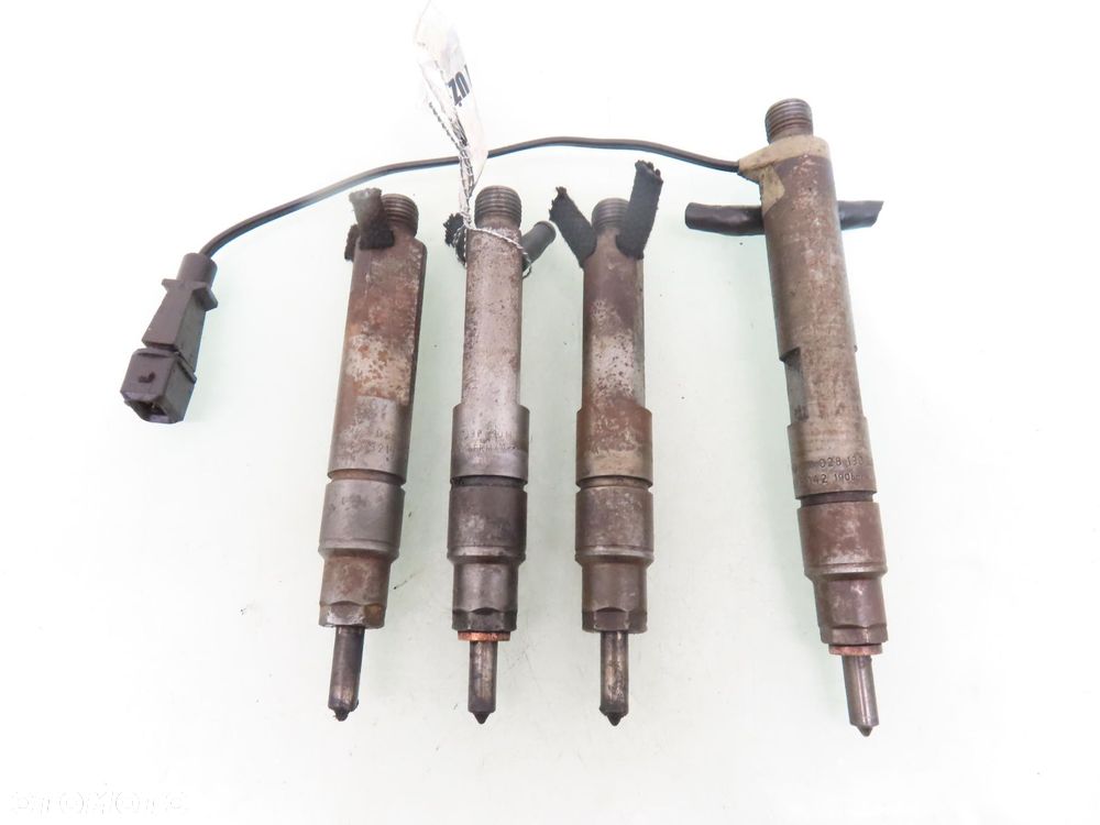 WTRYSKIWACZE SEAT TOLEDO II 1.9 TDI 028130201S 0432193600 028130203F - 1