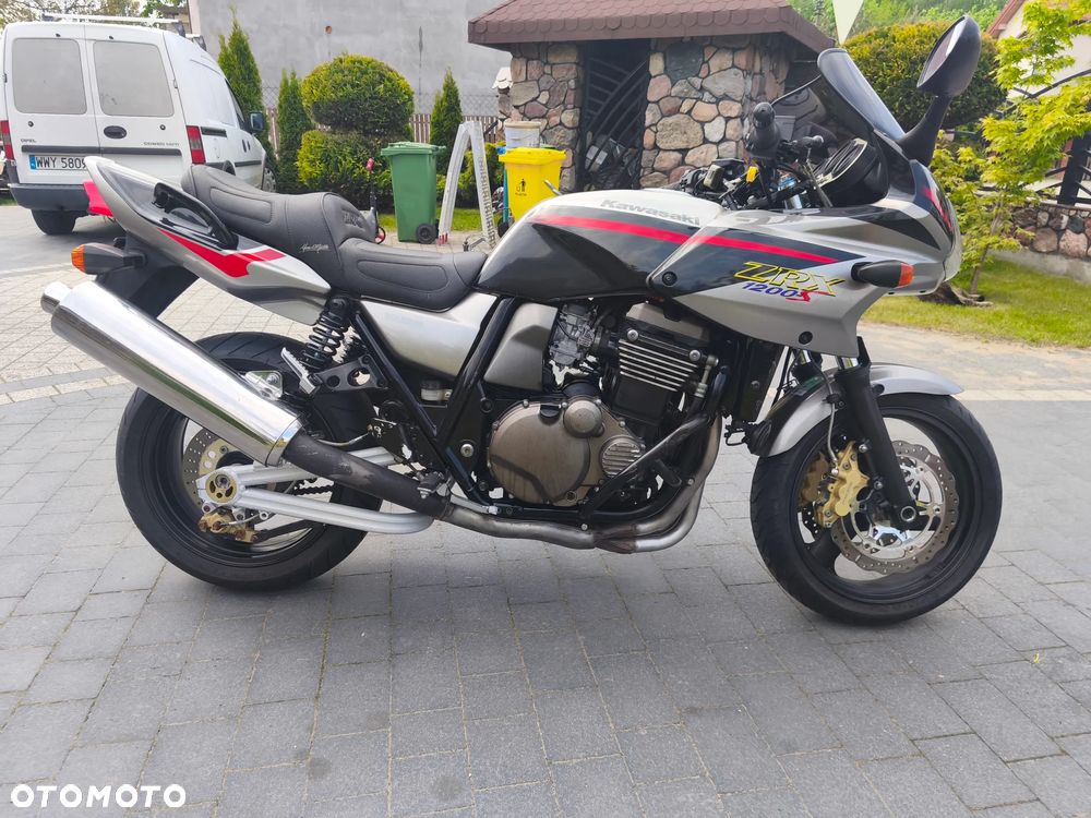 Kawasaki ZRX - 1