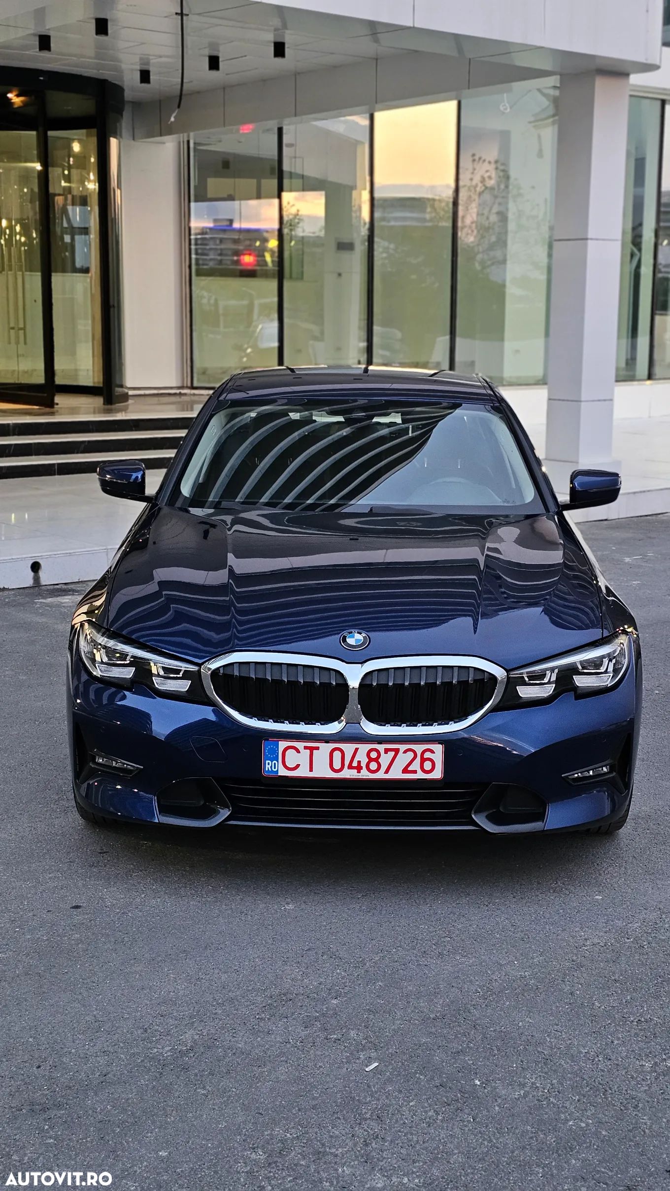 BMW Seria 3 320i AT - 1