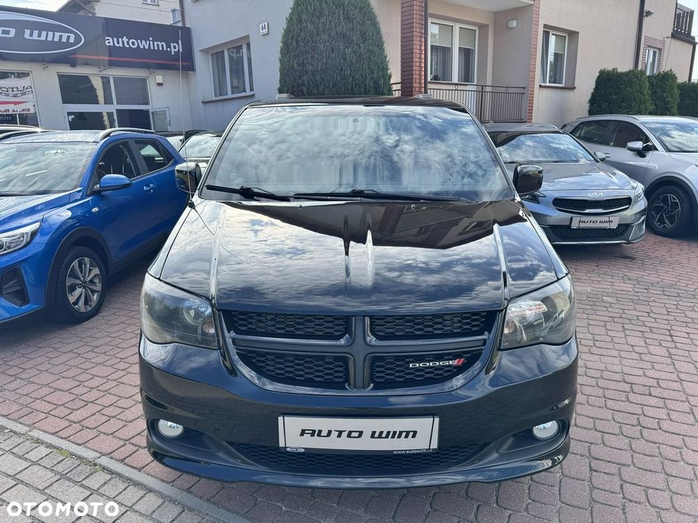 Dodge Grand Caravan - 5