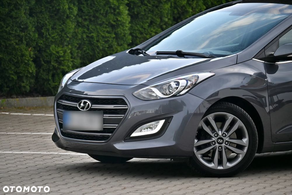 Hyundai i30 1.6 CRDI DCT Passion Plus - 9