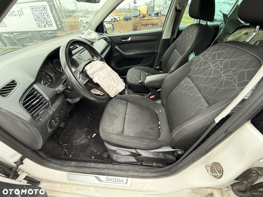 Skoda Fabia 1.0 MPI Clever - 10