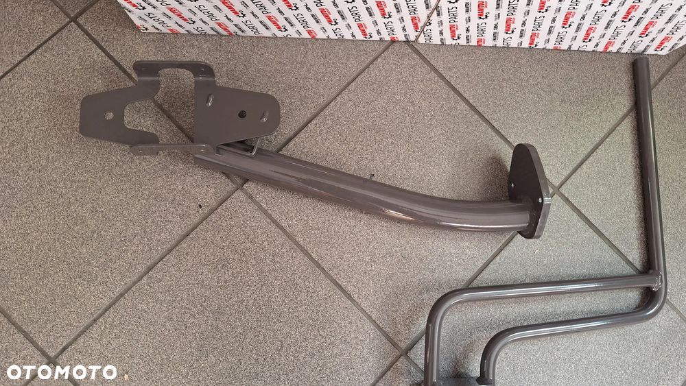 Manitou MLT 634 735 741 732 633 inne NOWY Mocowanie lampy lewy tył - 1