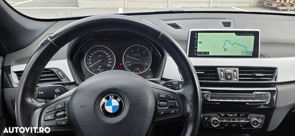 BMW X1 xDrive20d Aut. Sport Line - 12