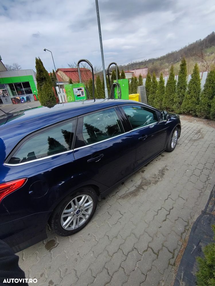 Ford Focus 1.6 TDCi DPF Start-Stopp-System Titanium - 6
