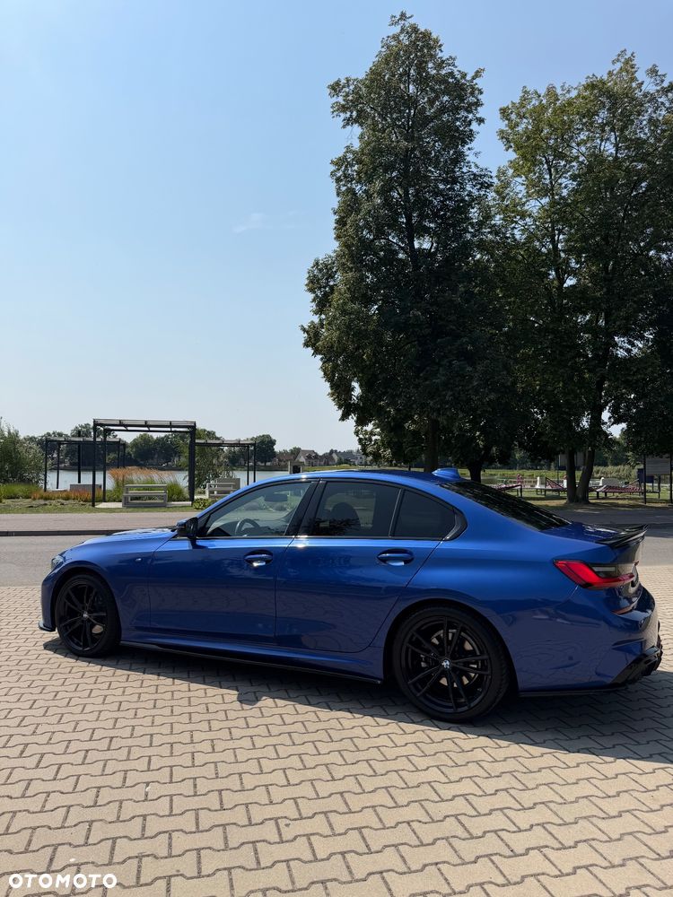 BMW Seria 3 320d xDrive MHEV M Sport sport - 3