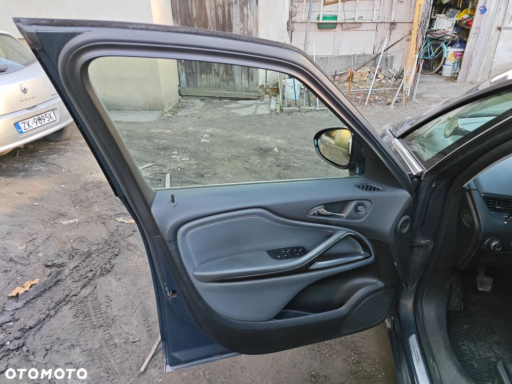 Opel Zafira Tourer 2.0 CDTI Style - 11