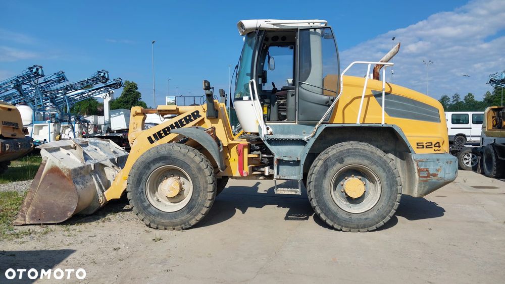 Liebherr L524 - 4