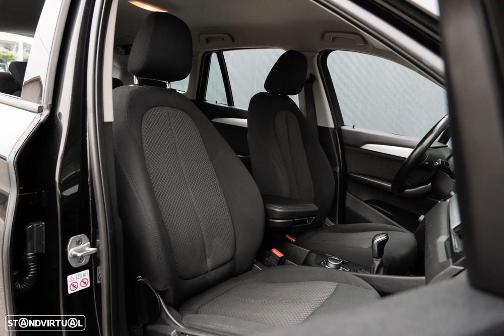 BMW X1 16 d sDrive Advantage - 26