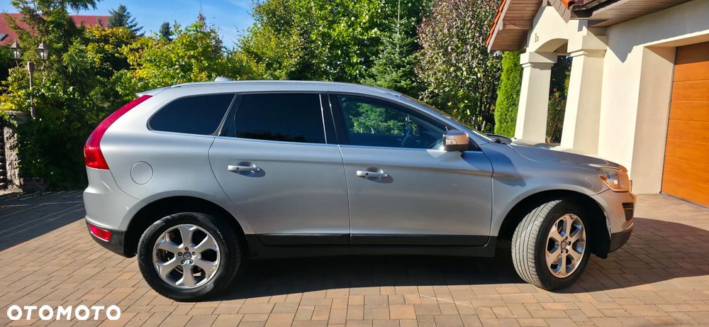 Volvo XC 60 - 2