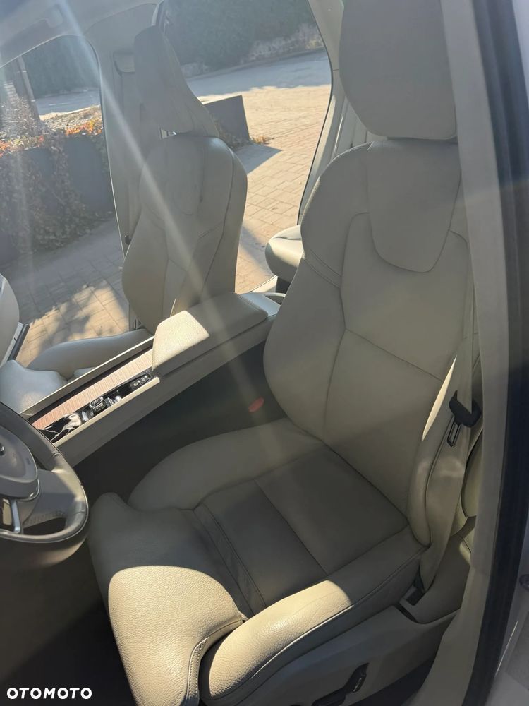 Volvo XC 60 D4 Inscription - 20