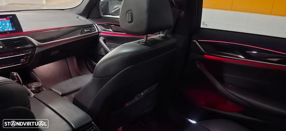 BMW 520 d Pack M Auto - 13