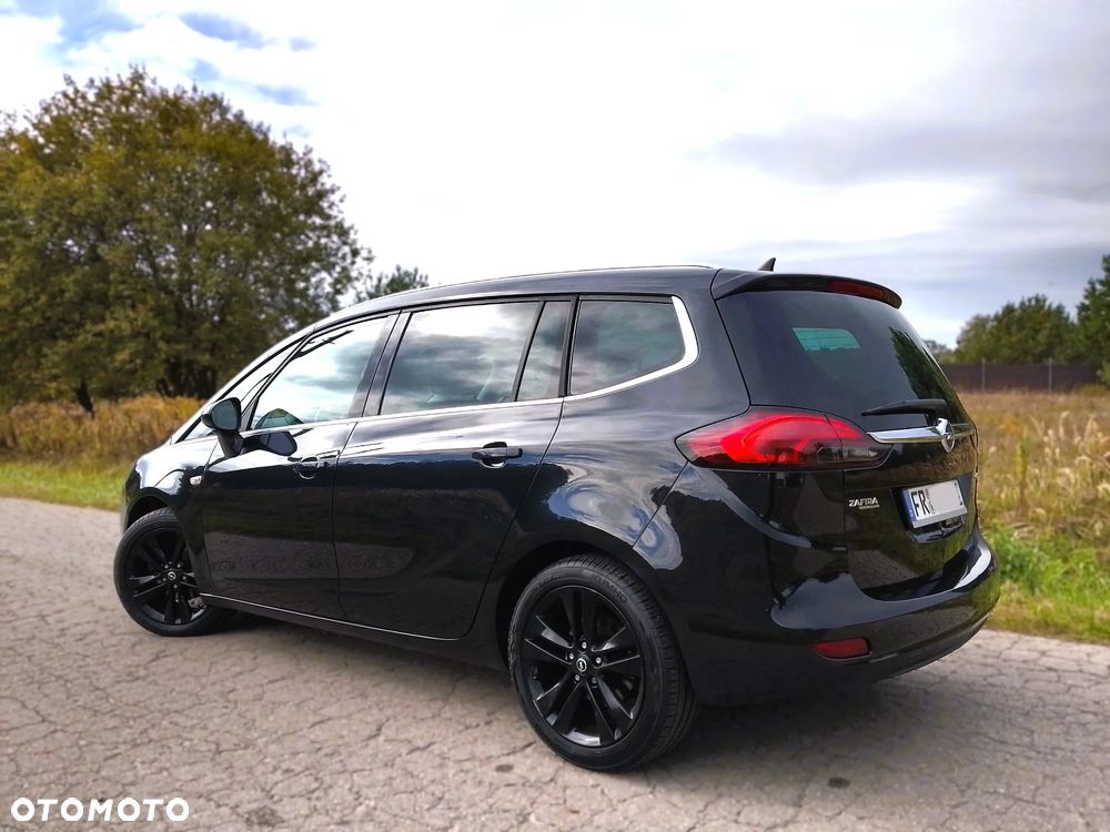 Opel Zafira 2014 photo 4