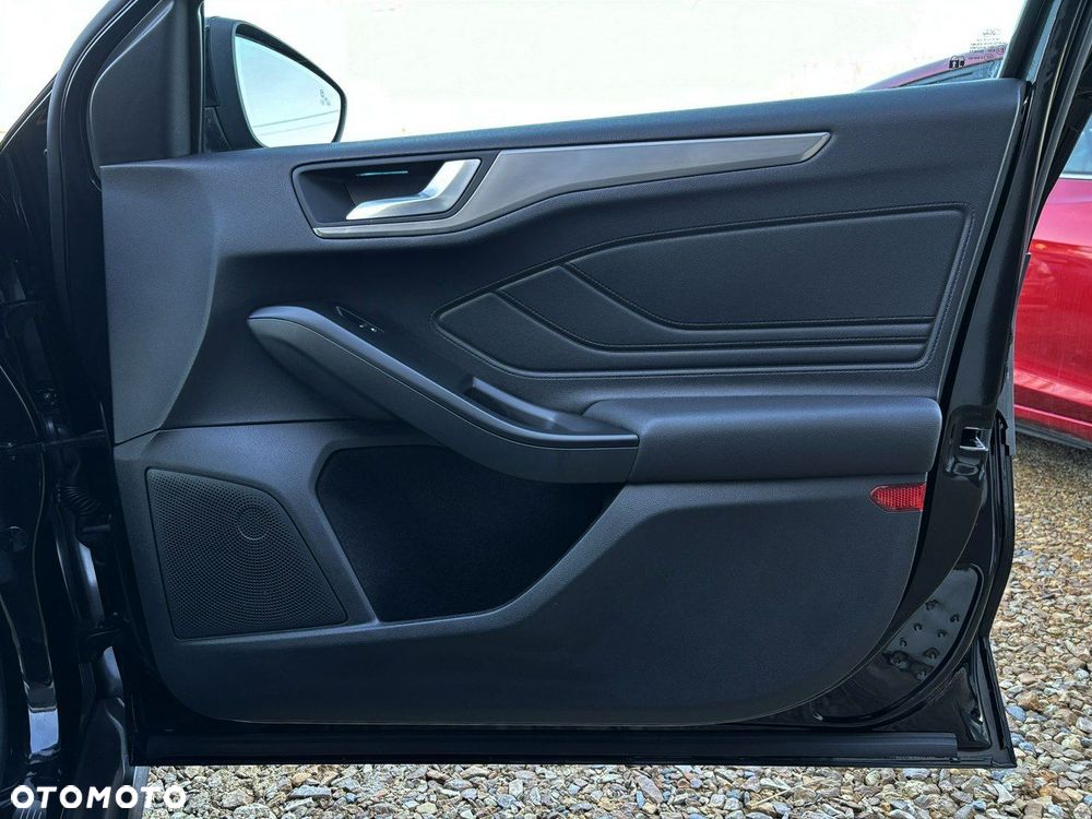 Ford Focus - 29