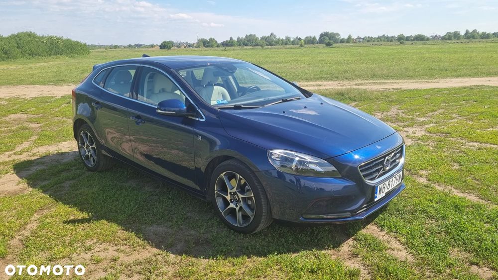 Volvo V40 T3 Drive-E Ocean Race - 3