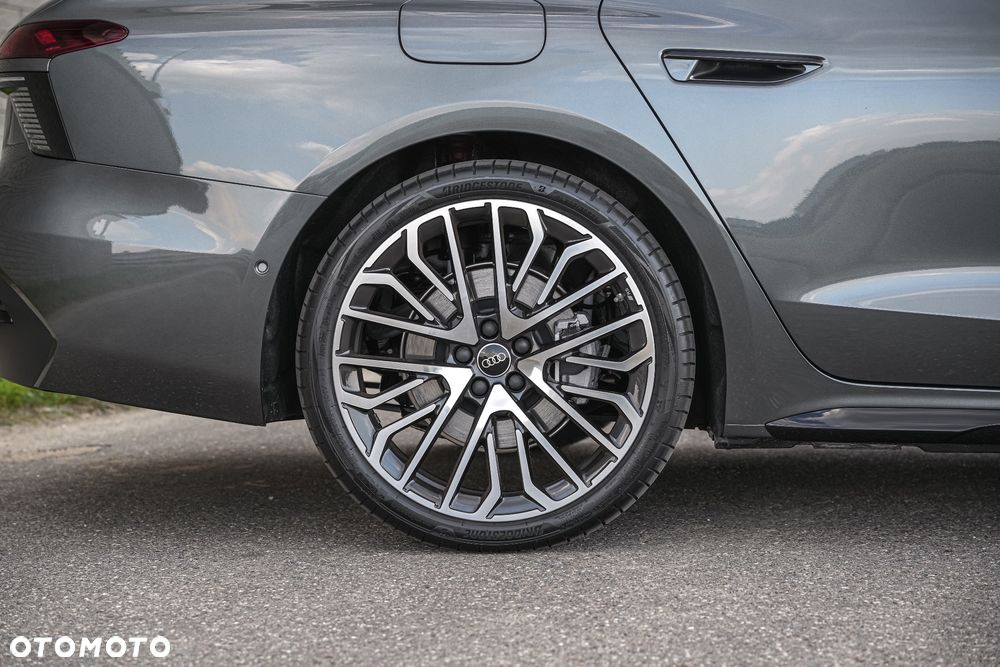 Audi A6 Avant - 15