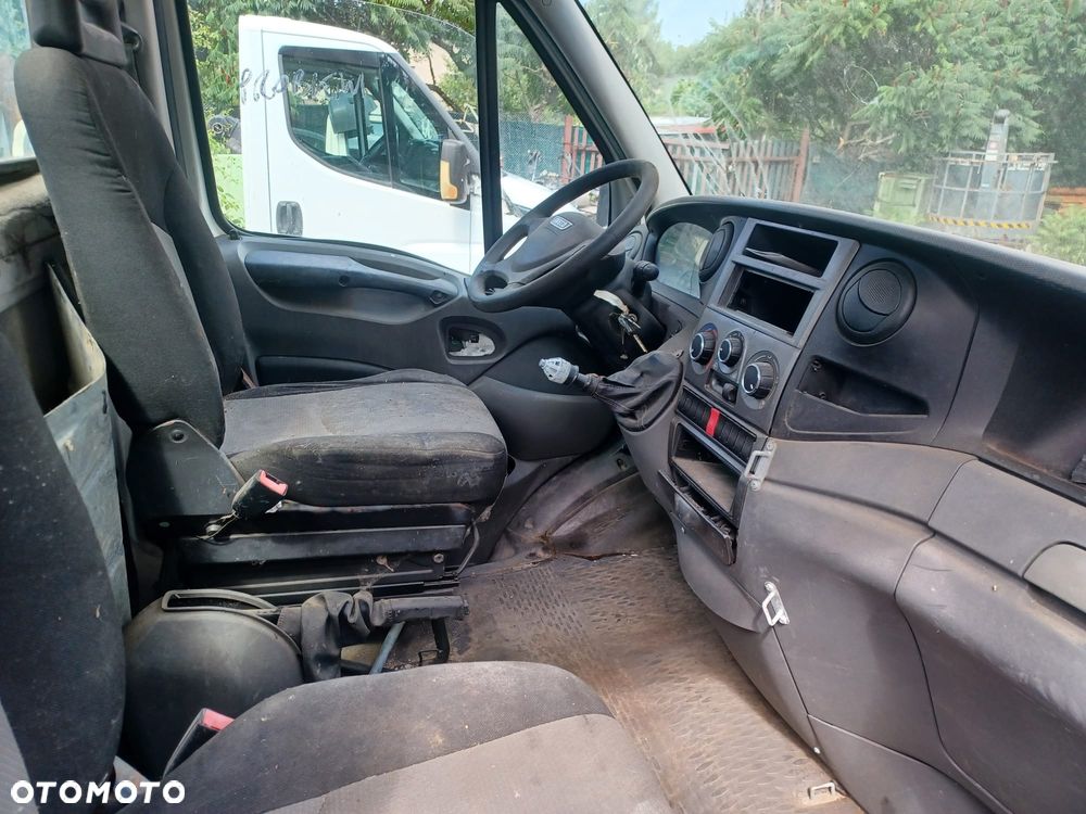 Kabina Iveco Daily 2013 Kompletna kiper wywrot hds silnik - 15