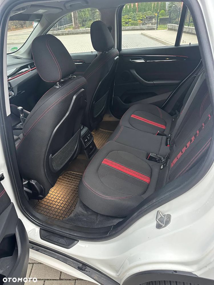 BMW X1 sDrive18d Sport Line - 5