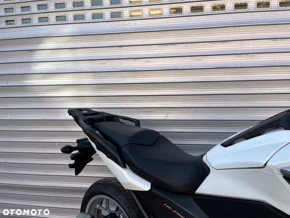 Honda NC - 23