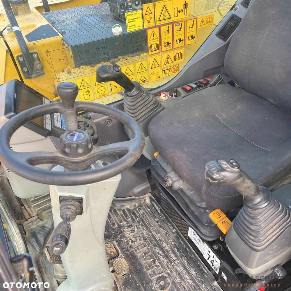 Komatsu PW118MR-11 - 9