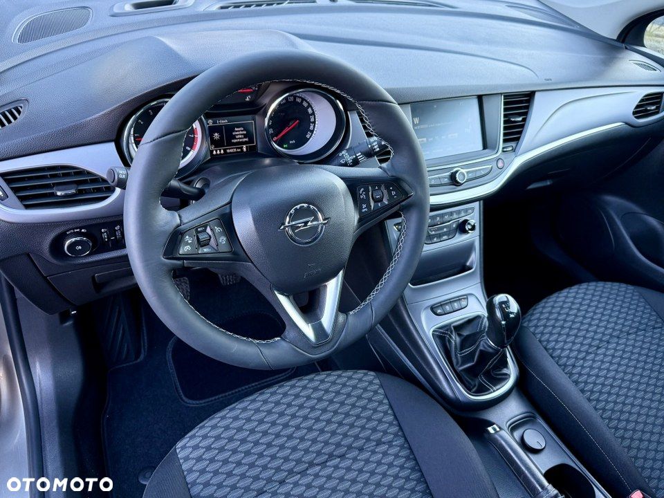 Opel Astra 1.4 Turbo Innovation - 18