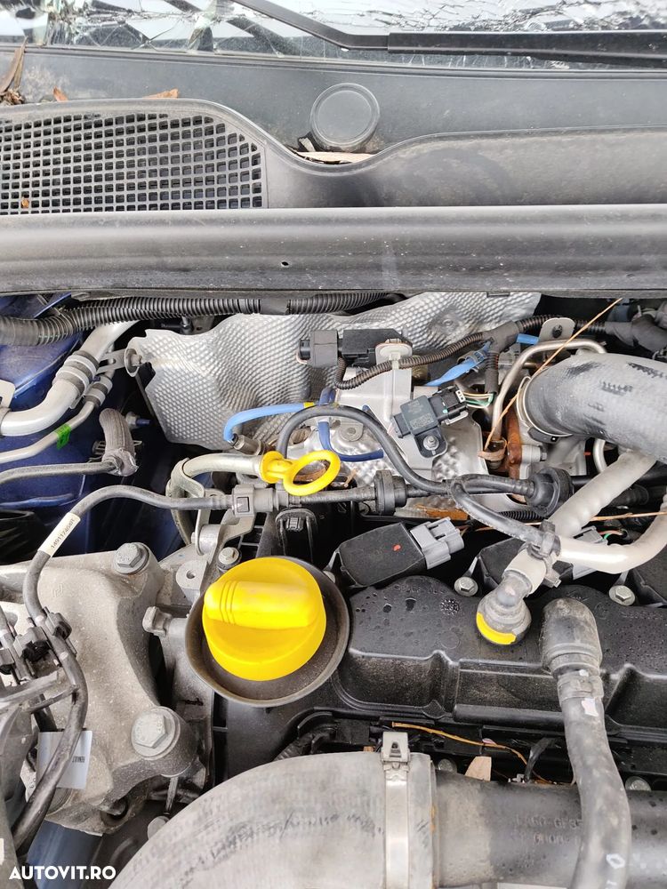 Dezmembrez Renault Clio V facelift an 2024 - 11