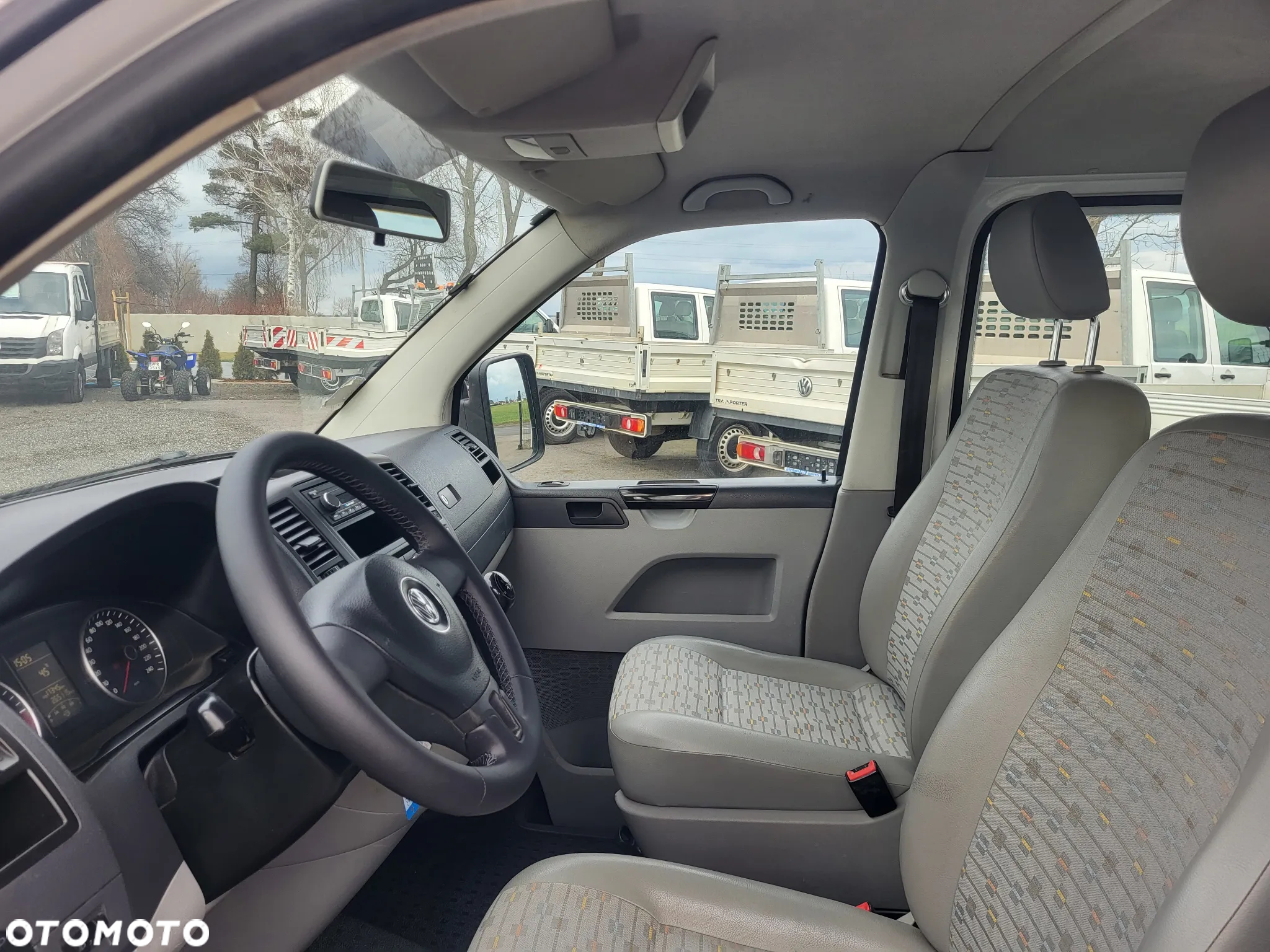Volkswagen Transporter t5 lift doka klima stan idealny - 10