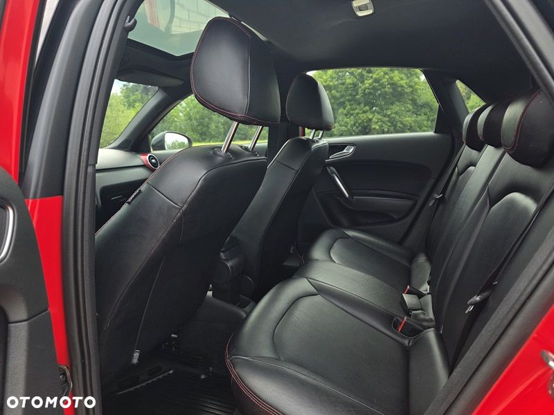 Audi A1 Sportback 1.2 TFSI S line Sportpaket - 13