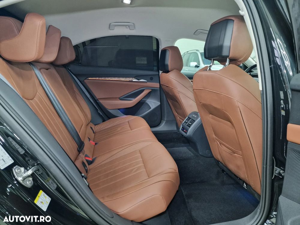 Skoda Superb 2.0 TSI 265 CP 4x4 DSG Laurin & Klement - 11