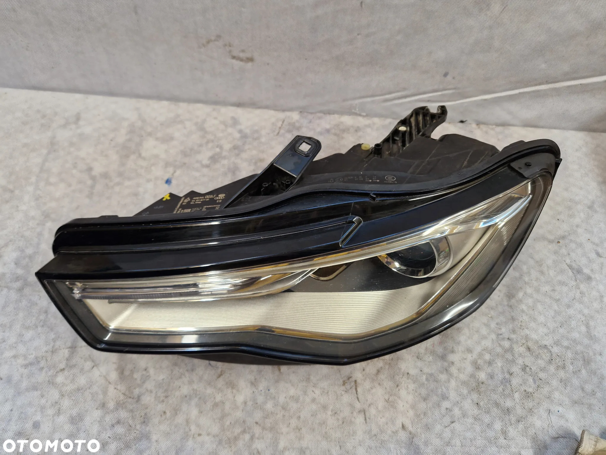 Audi A6 C7 Lift Lampa Lewa BIXENON/LED 4G0 941 005 F nieskrętna - 2