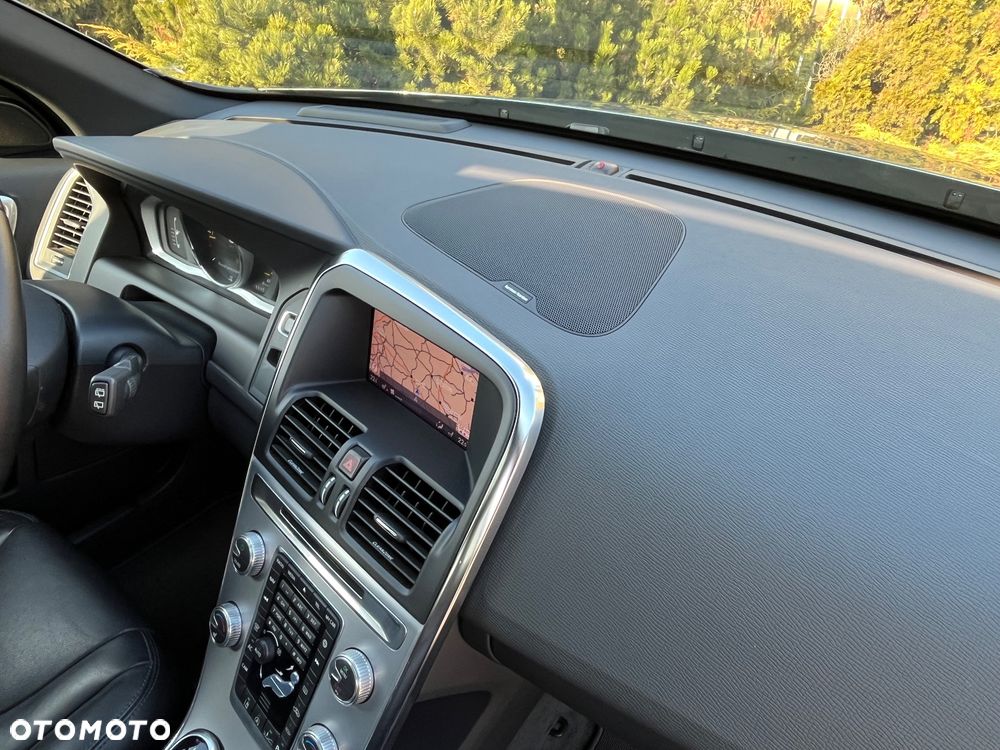 Volvo XC 60 D4 Geartronic Summum - 23