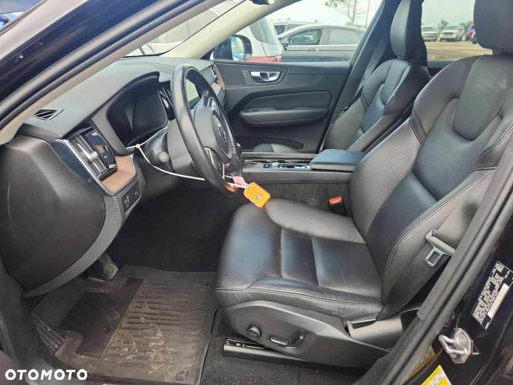 Volvo XC 60 - 7