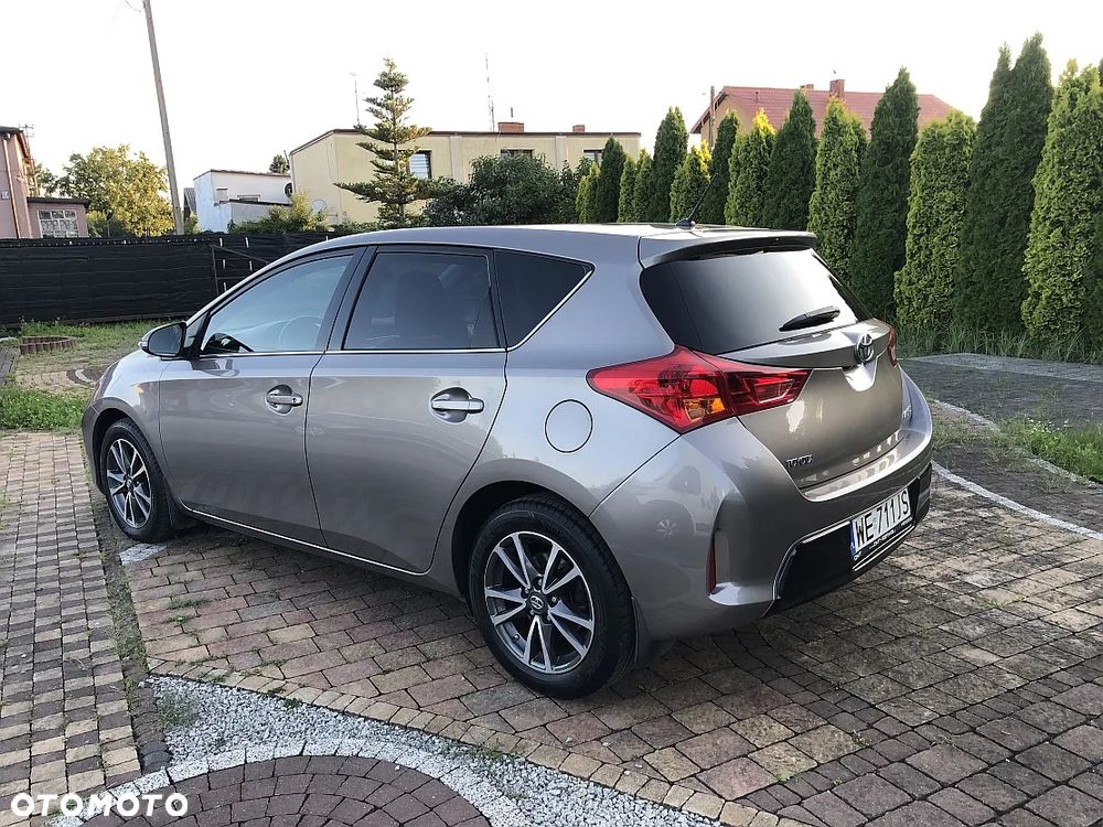 Toyota Auris 1.6 Comfort - 5