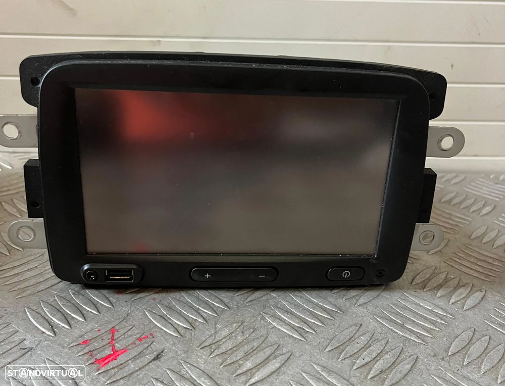 Radio Renault Trafic III 2017 Ref: 281154109R - 1