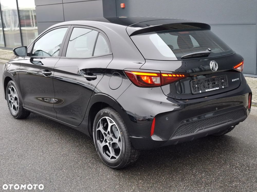 MG MG3 - 3
