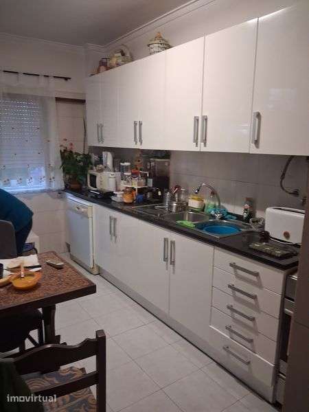 Apartamento t3 vende-se - Grande imagem: 3/8