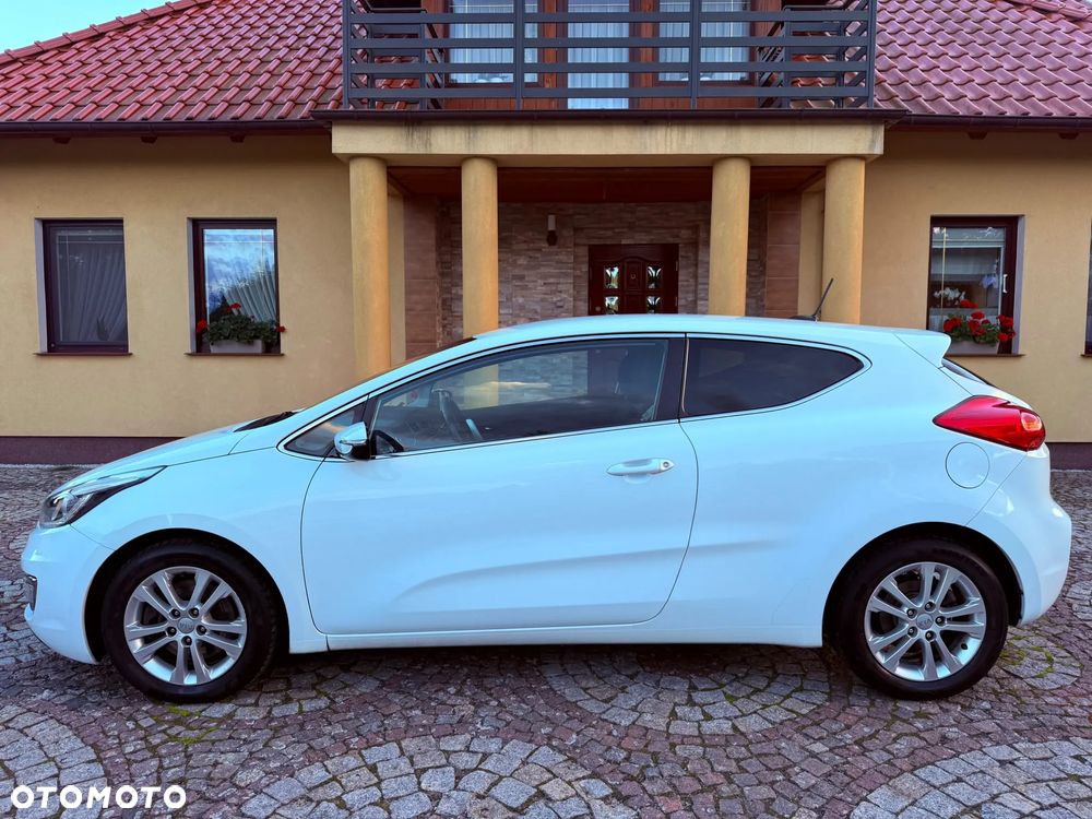 Kia ProCeed 1.6 crdi XL - 5