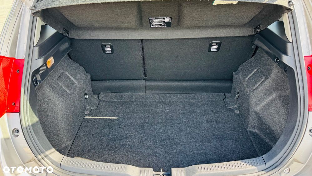 Toyota Auris 1.33 VVT-i Life Comfort - 19
