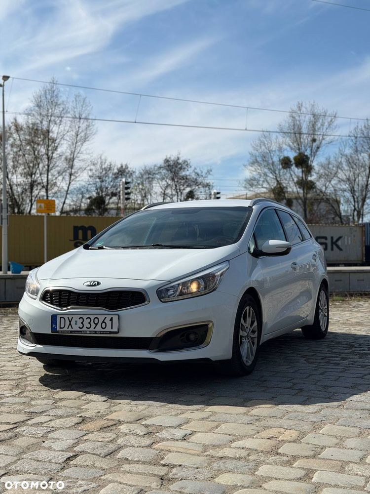 Kia Ceed 1.6 CRDi M DCT - 2