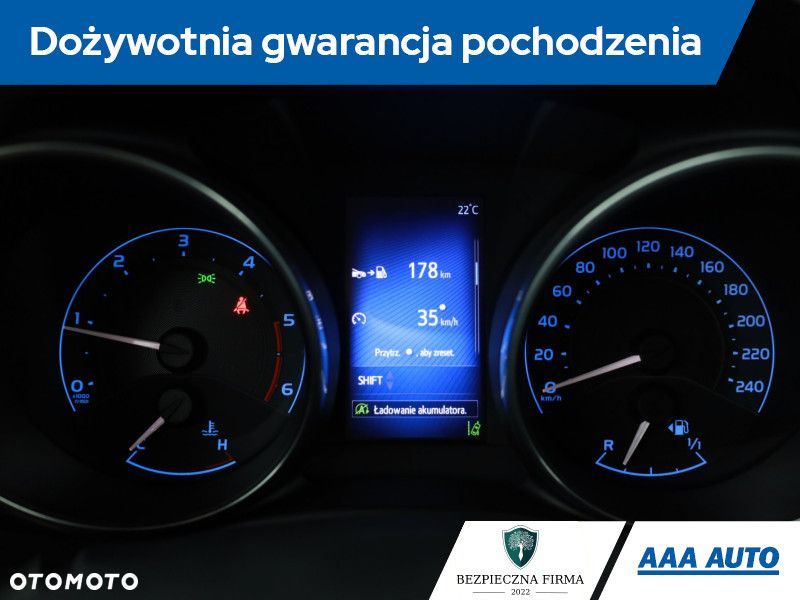 Toyota Auris - 10