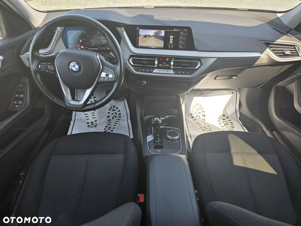 BMW Seria 1 118i Advantage - 4