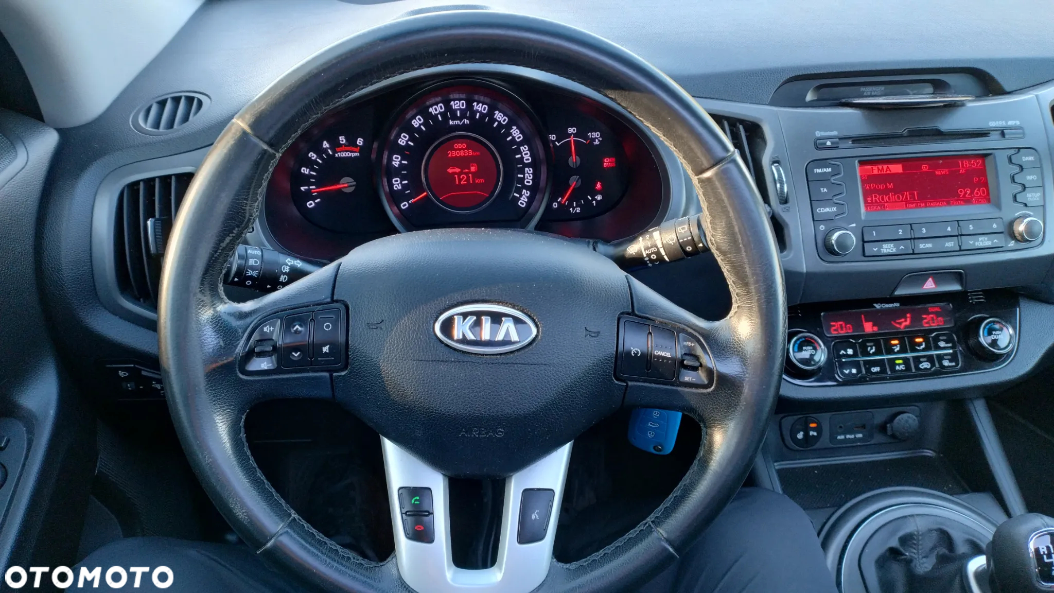 Kia Sportage 1.7 CRDI 2WD Dream-Team Edition - 26