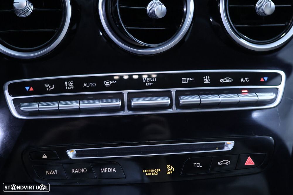 Mercedes-Benz C 350 e T 7G-TRONIC Avantgarde - 26