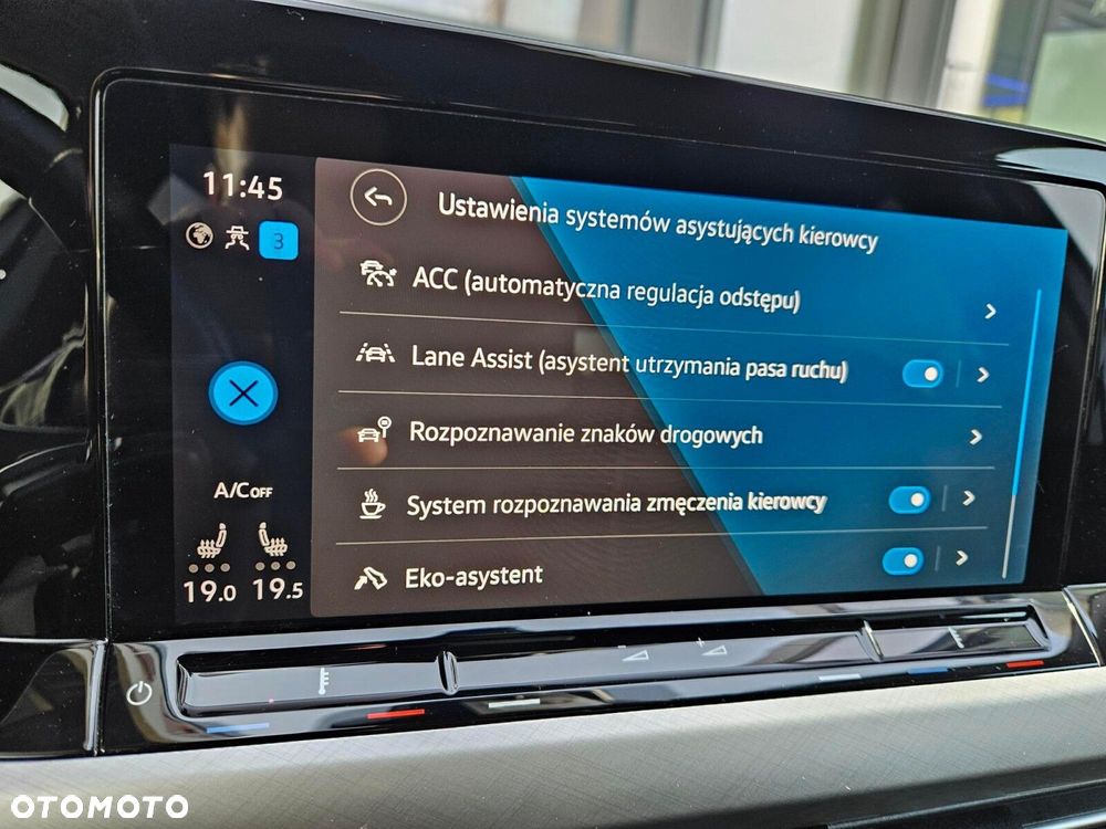 Volkswagen Golf - 19