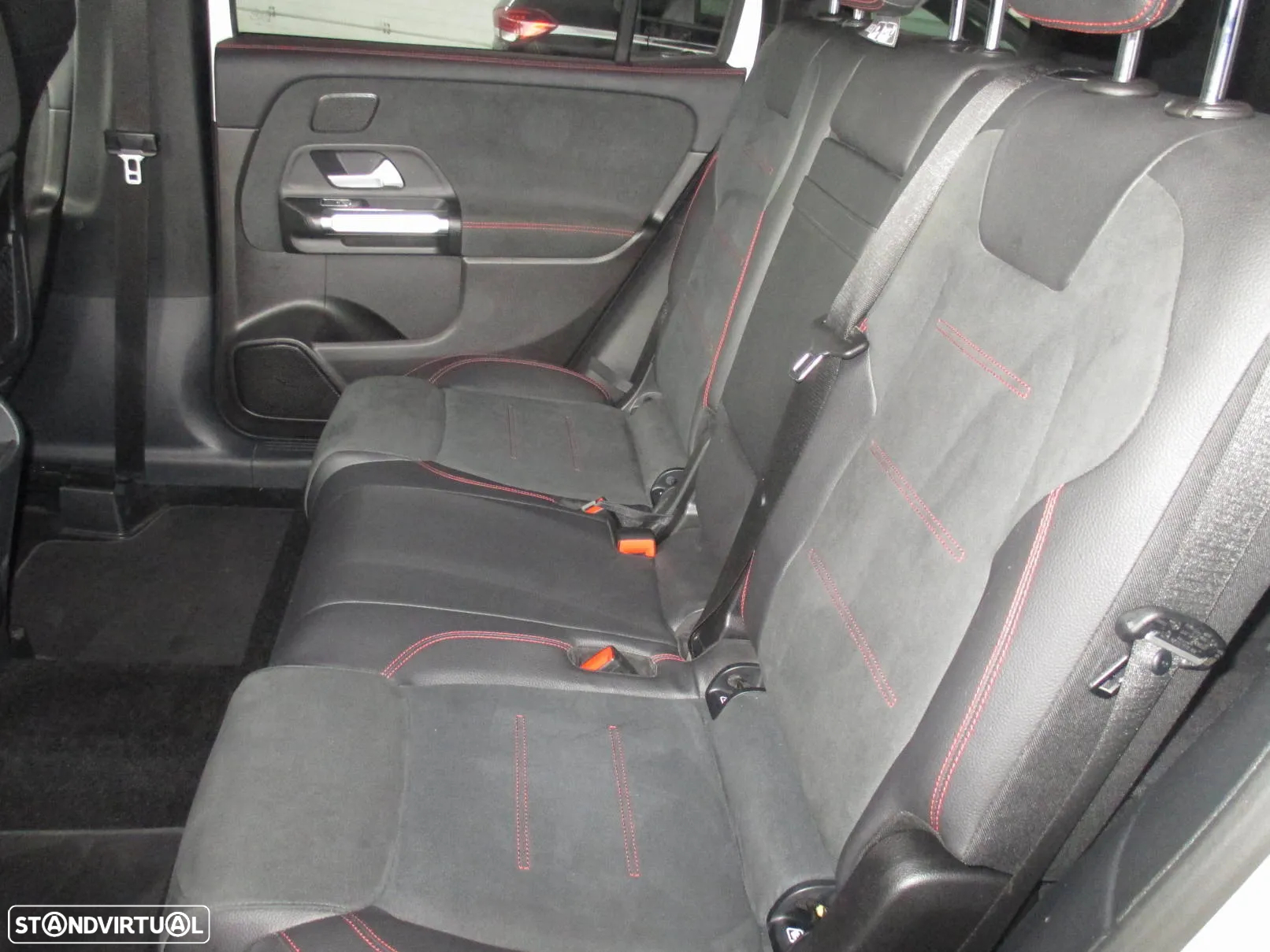 Mercedes-Benz GLB 200 d 8G-DCT Edition AMG Line - 16