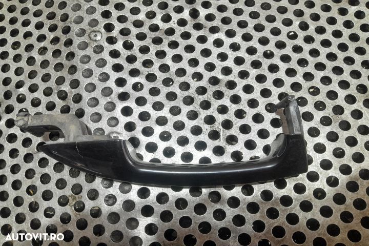 Suport maner deschidere din exterior usa fata stanga 3C0837209 3C0837 - 2