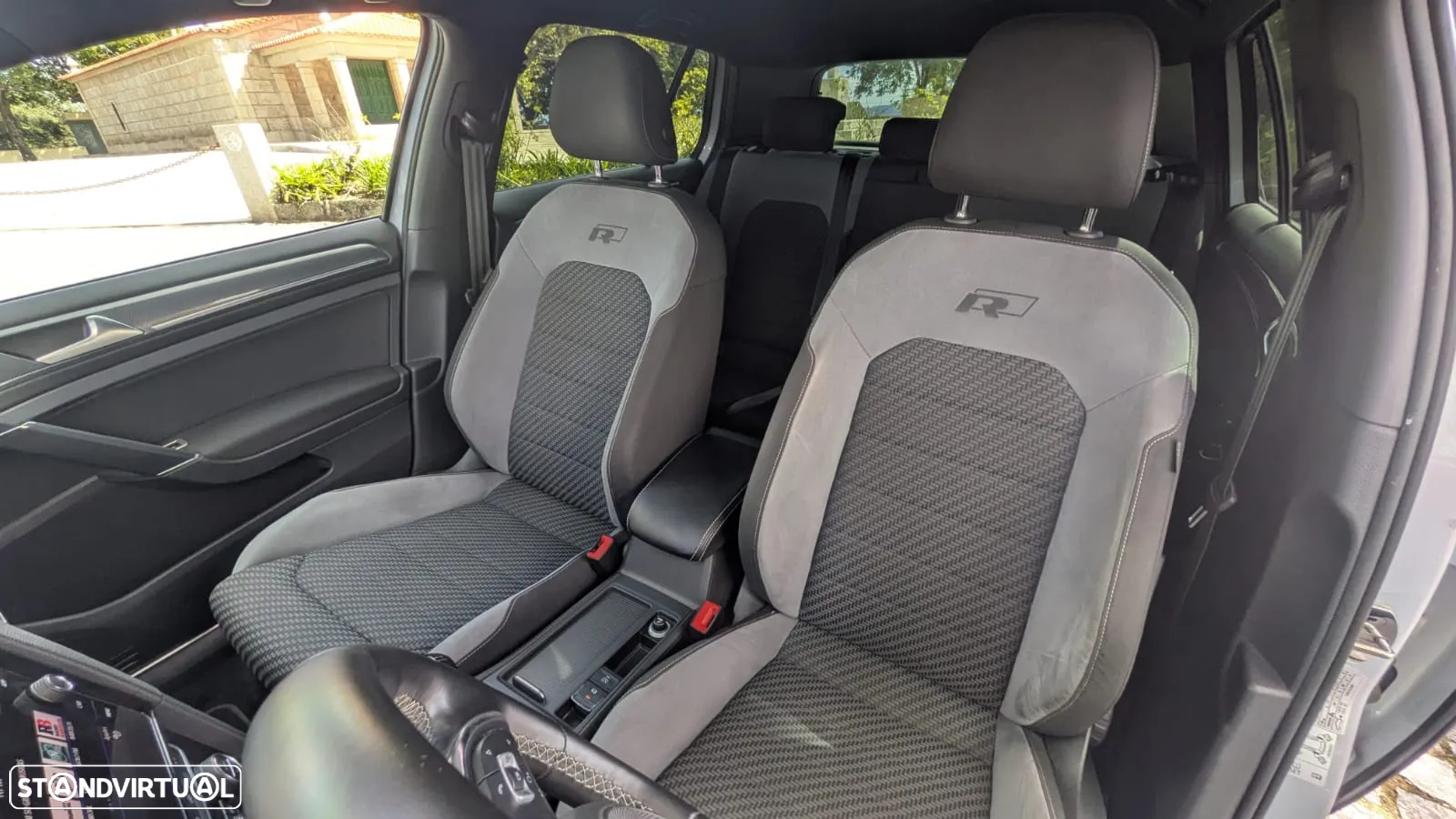 VW Golf 1.6 TDI R-Line - 8